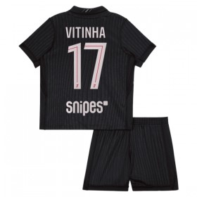 Fotbalový Komplet Paris Saint-Germain Vitinha 17 Jordan Dětské Čtvrtý 2025-26 Krátký Rukáv (+ trenýrky)