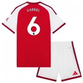 Fotbalový Komplet Arsenal Gabriel 6 Dětské Domácí 2026-27 Krátký Rukáv (+ trenýrky)