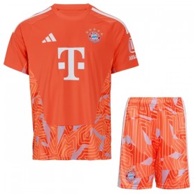 Fotbalový Komplet FC Bayern Mnichov Brankářské Dětské Venkovní 2026-27 Krátký Rukáv (+ trenýrky)