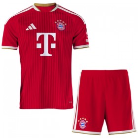 Fotbalový Komplet FC Bayern Mnichov Dětské Domácí 2026-27 Krátký Rukáv (+ trenýrky)
