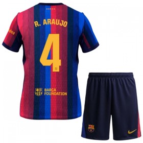Fotbalový Komplet FC Barcelona R. Araujo 4 Dětské Domácí 2026-27 Krátký Rukáv (+ trenýrky)