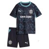 Fotbalový Komplet Olympique de Marseille Dětské Venkovní 2026-27 Krátký Rukáv (+ trenýrky) Fotbalový Komplet Olympique de Marseille Dětské Venkovní 2026-27 Krátký Rukáv (+ trenýrky)
