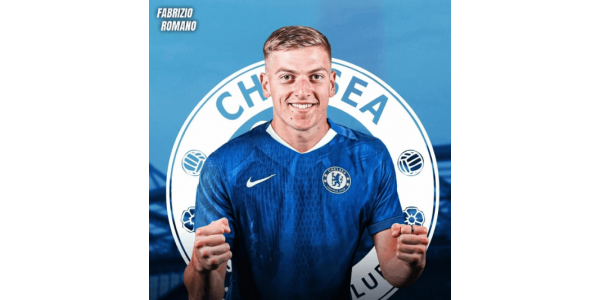 Chelsea v letním přestupovém období tvrdě útočí a zachytila ​​Manchester United, aby podepsala novou hvězdu