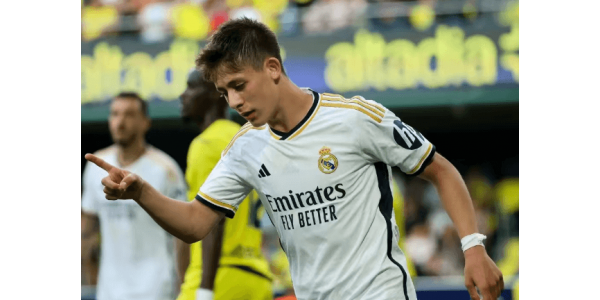 Rozhodne se teenager Güler z Realu Madrid zůstat nebo přestup?