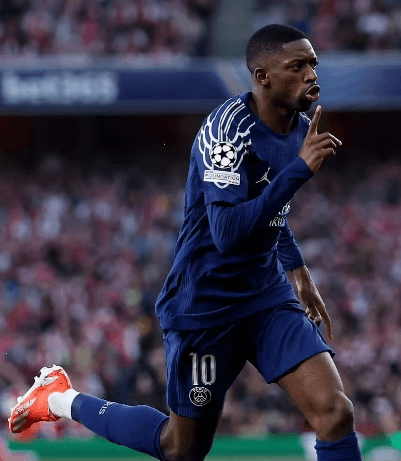 Arsenal doma prohrál s Paris Saint-Germain 0:1 a Dembélé vstřelil bleskový gól a získal tak převahu