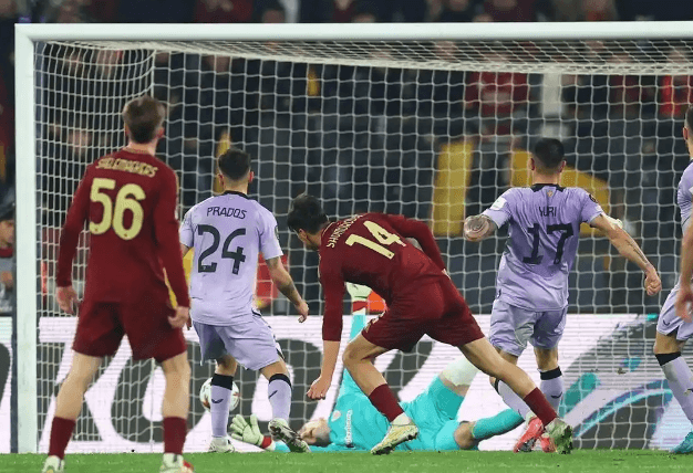 Řím porazil Bilbao na poslední chvíli a získal 5 vítězství v řadě